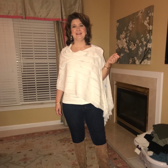 Meet your Posher, Jodie - Picture 2 of 4